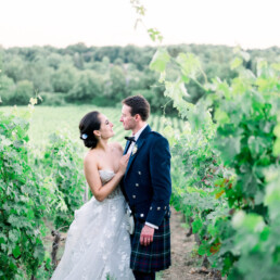 Persian_bride_groom_vines_france