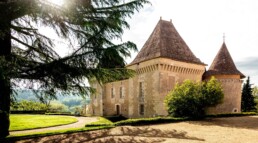 chateau_de_belet_medieval_dordogne_chateau_facade_views_landscape